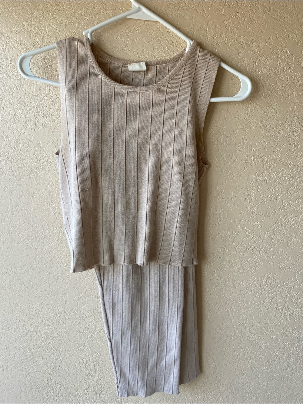 Sleeveless Ribbed Knit Set in Light Taupe